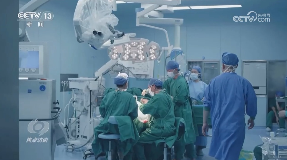 医保商保“双目录”发布，老百姓看得起病的“双保险”来了