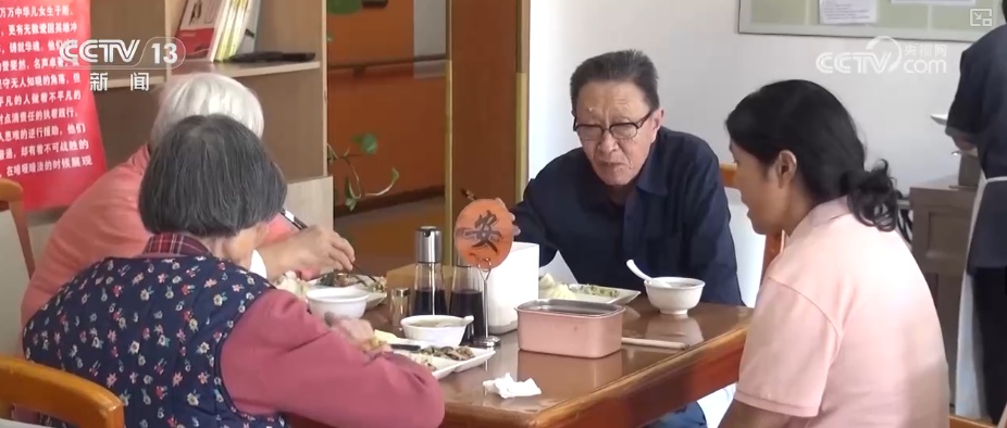 “新职业”“老行当”从细微处为百姓雕琢美好生活 职业更新为劳动者打开就业新空间