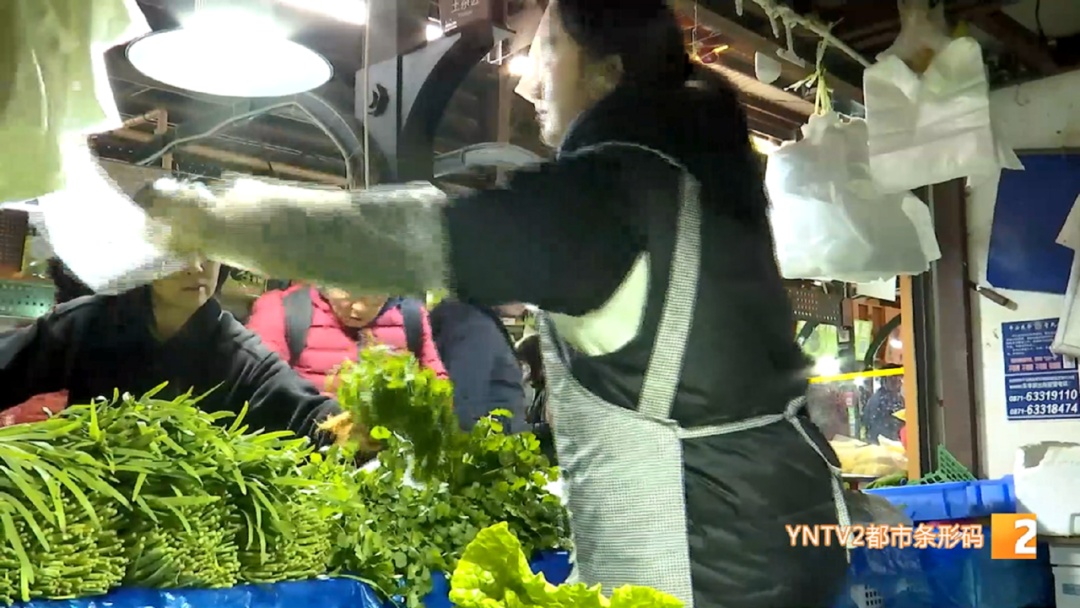 涨了！每公斤批发价20元以上！云南人餐桌上不可少……