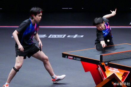 王楚钦孙颖莎混双首战告捷