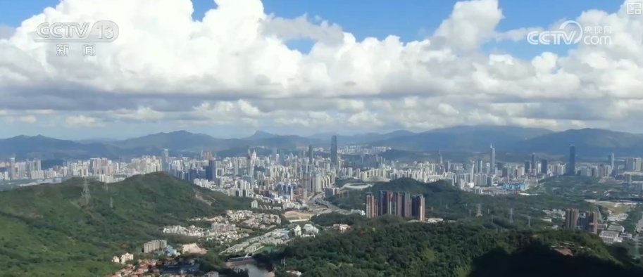 冰雪经济助推文旅地标“上新” 特色雪趣让游客留下来、住下来 带火多样消费