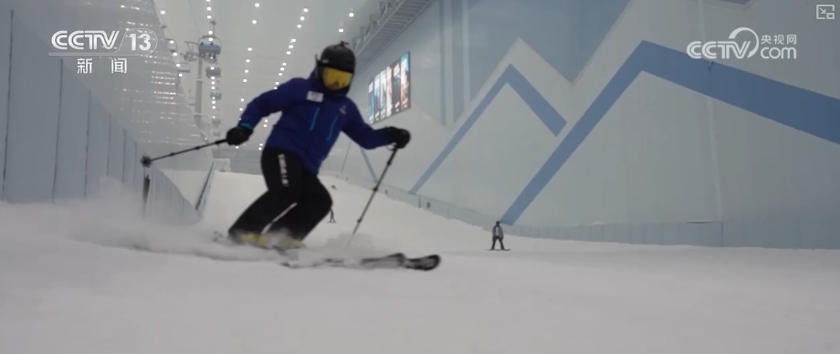 冰雪经济助推文旅地标“上新” 特色雪趣让游客留下来、住下来 带火多样消费
