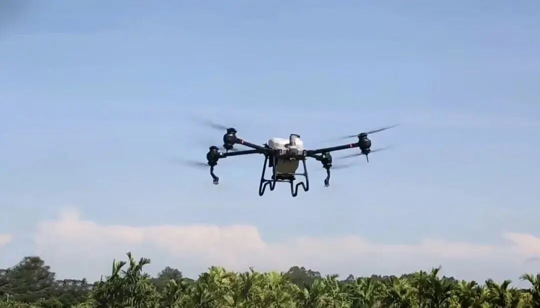无人机别乱飞了！国标明确“谁能飞”和“谁在飞”