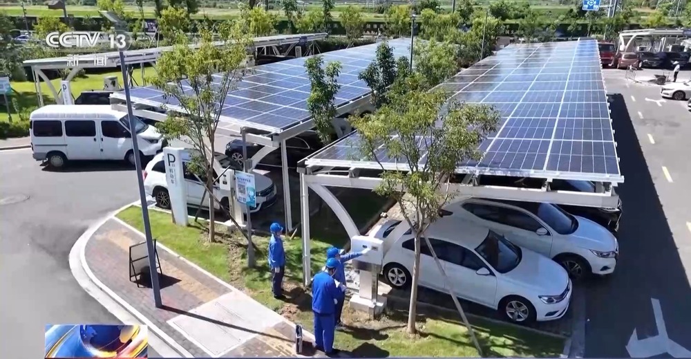 绿电“更聪明”！储能化身“充电宝” 电网有“超级大脑”