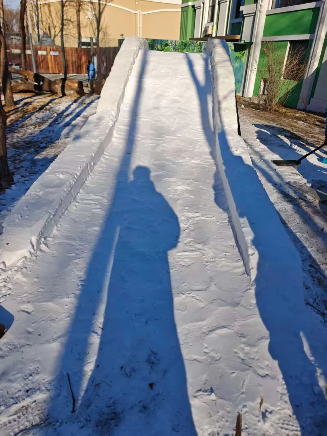 家里有这条件！太阳岛大熊猫专属雪滑梯扩建完成