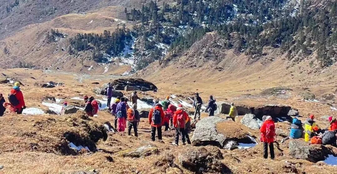 男子封山期间违规进山滑坠失联，最新报告：遗体已被转运下山