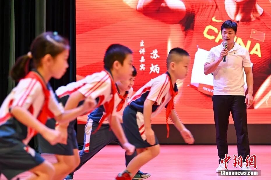 “飞人”苏炳添，下个赛道再见！