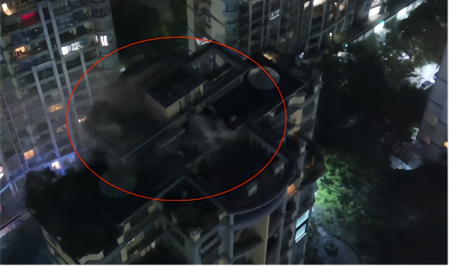 上海1000平米豪宅深夜突发火灾！有女性昏迷被困，火灾原因初步判断→