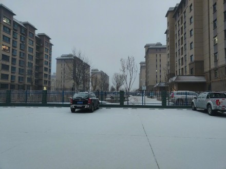 北方大范围降雪上线 甘肃玉门出现降雪天气