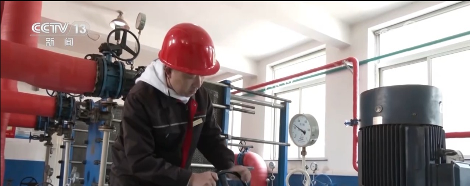 各地数措并举“战”寒潮 多部门联动保通保畅保民生 各地数措并举“战”寒潮 多部门联动保通保畅保民生