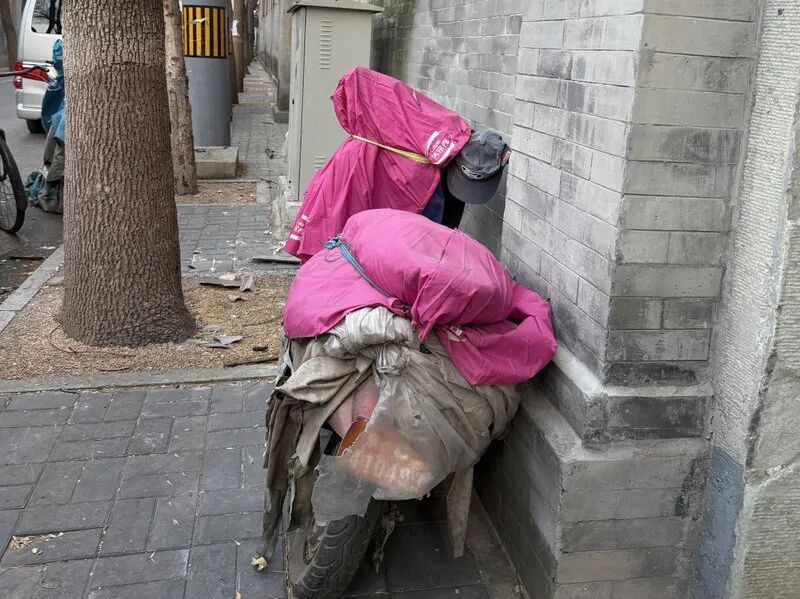 无牌、套牌、“花式遮挡”……电动自行车号牌这些乱象速改，否则后果严重