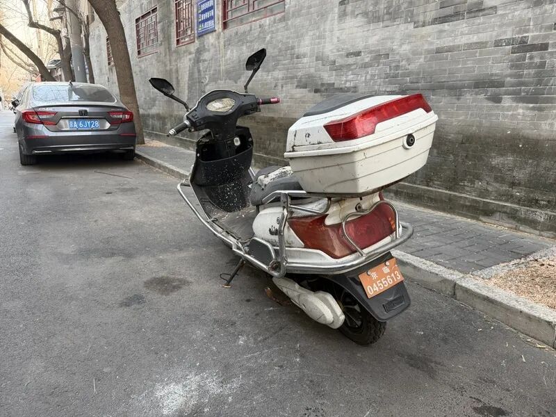 无牌、套牌、“花式遮挡”……电动自行车号牌这些乱象速改，否则后果严重