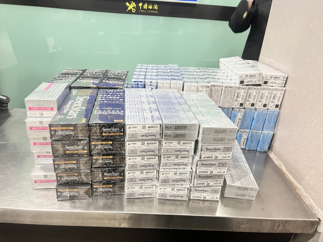 16800支！行李的含烟量极高