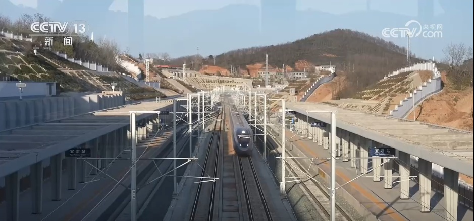 7538亿元、5.9%！今年前11个月我国铁路建设优质高效推进