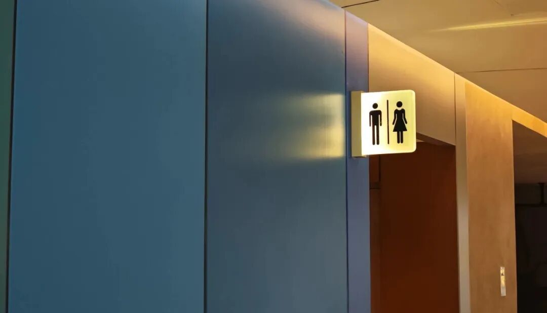 歌手冯提莫甲状腺癌复发！医生：脖子出现这几个变化，是甲状腺在“报警”