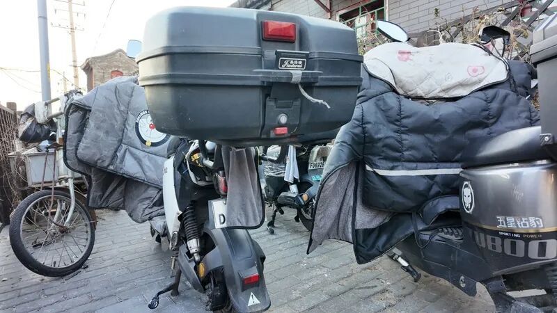 无牌、套牌、“花式遮挡”……电动自行车号牌这些乱象速改，否则后果严重