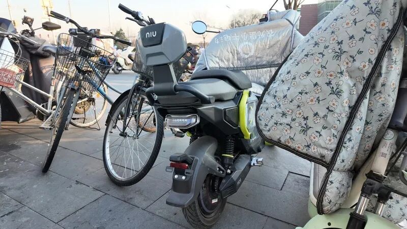 无牌、套牌、“花式遮挡”……电动自行车号牌这些乱象速改，否则后果严重