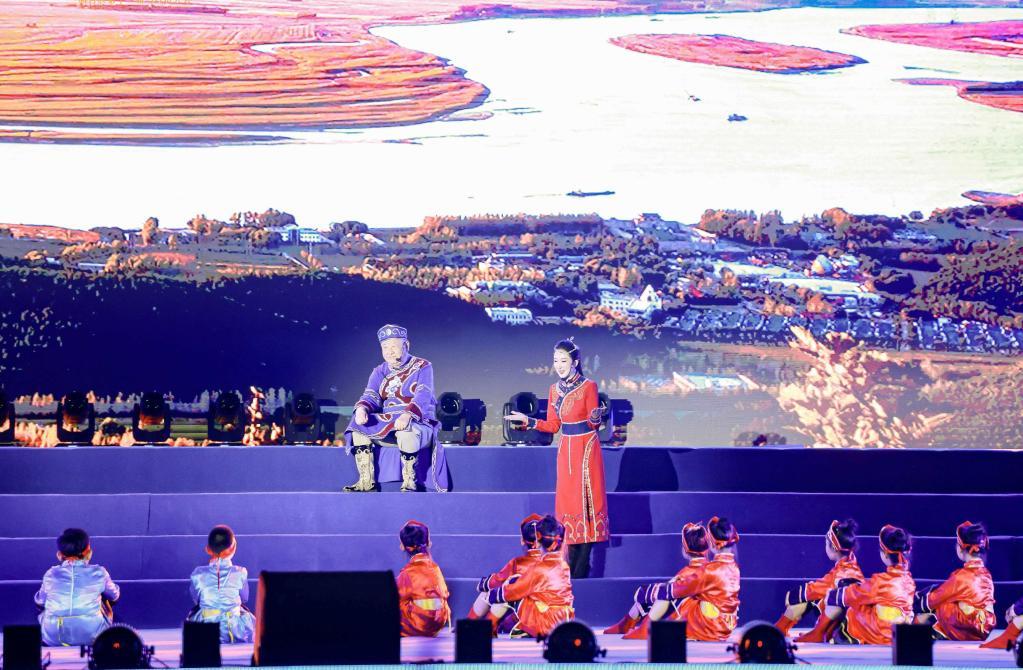 从“急需保护”到“传承有序”:赫哲族伊玛堪的守护与传承之路 从“急需保护”到“传承有序”:赫哲族伊玛堪的守护与传承之路