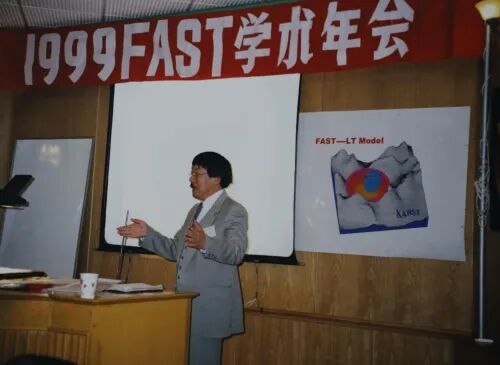 “如果有一点瑕疵,对不起国家!”致敬,这才是我们该追的星 “如果有一点瑕疵,对不起国家!”致敬,这才是我们该追的星