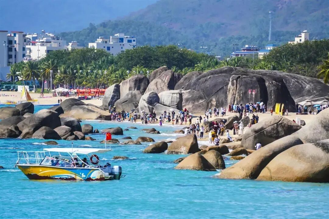 这些动车组,座椅面朝大海,能到天涯海角 这些动车组,座椅面朝大海,能到天涯海角