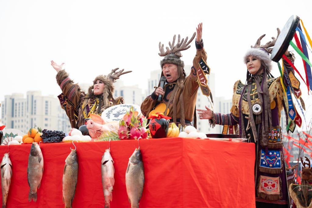 从“急需保护”到“传承有序”:赫哲族伊玛堪的守护与传承之路 从“急需保护”到“传承有序”:赫哲族伊玛堪的守护与传承之路