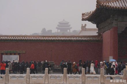 转发收藏！故宫初雪大片又上新了！