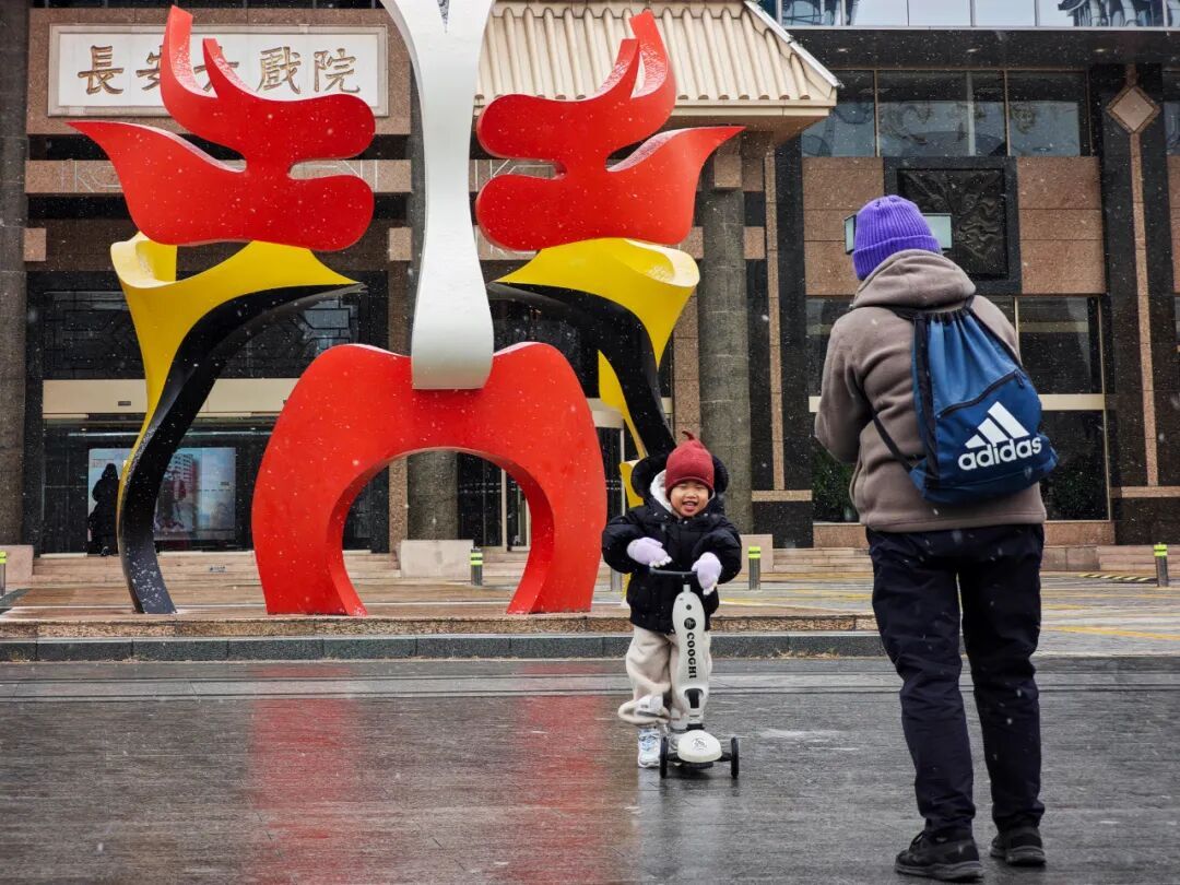 京城初雪！一大波雪景美图来了——