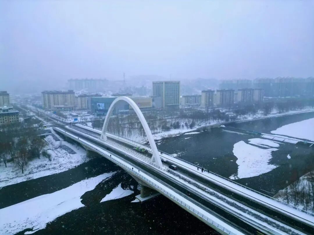 京津冀雪情！明日大风降温！最低-11℃！