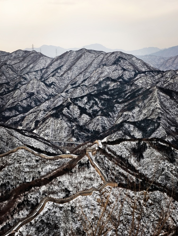 这就是雪后的长城！前方美图高能——