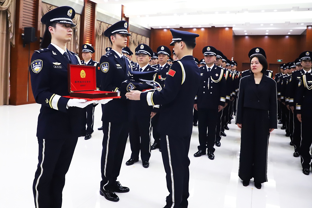 致敬英雄！警号039357，封存！