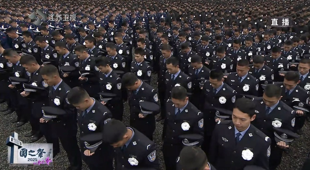 这是今天的南京，阴有小雨。国家公祭，以史为鉴，吾辈自强！