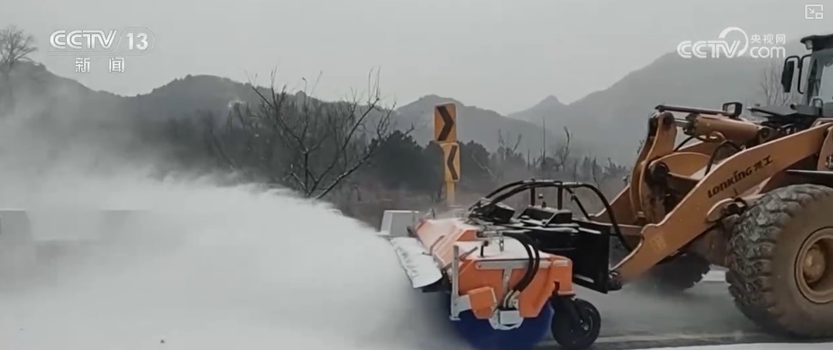 多部门以“雪”为令协同联动保畅通、保民生 全力护航百姓生产生活平稳有序