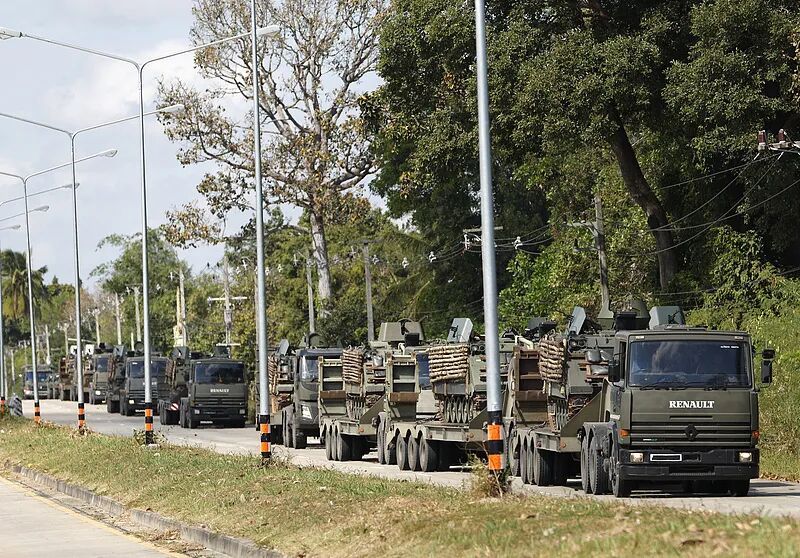 泰称被柬火箭炮攻击,柬称被泰战斗机轰炸 泰称被柬火箭炮攻击,柬称被泰战斗机轰炸