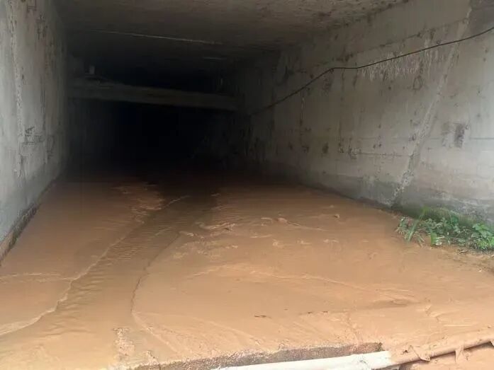 重罚！深圳龙华一男子河道偷排泥浆，被罚6万元+刑拘