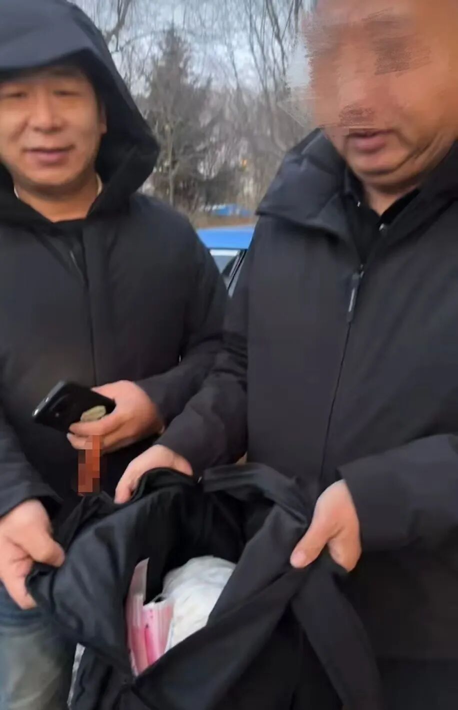 哈尔滨“的哥”好样的!乘客7.5万元现金完璧归赵 哈尔滨“的哥”好样的!乘客7.5万元现金完璧归赵