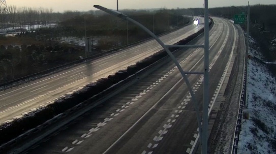 -10℃,阵风6到7级!河南初雪后冷冷冷!河南多条高速路段禁止所有车辆上站 -10℃,阵风6到7级!河南初雪后冷冷冷!河南多条高速路段禁止所有车辆上站