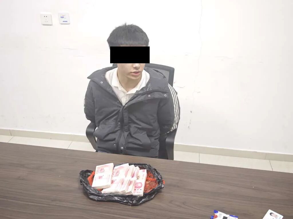 装孙子骗老人，还上门取钱，海宁警方：抓！