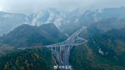 渝湘复线高速即将全线通车 渝湘复线高速即将全线通车