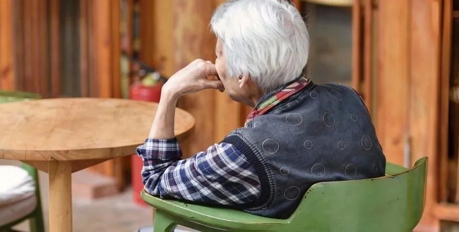 头发是身体健康的“报警器”?身体好的人,头发通常有这4个“长寿特征” 头发是身体健康的“报警器”?身体好的人,头发通常有这4个“长寿特征”