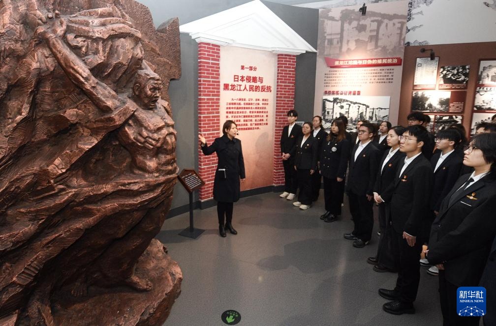 各地举行国家公祭日悼念活动