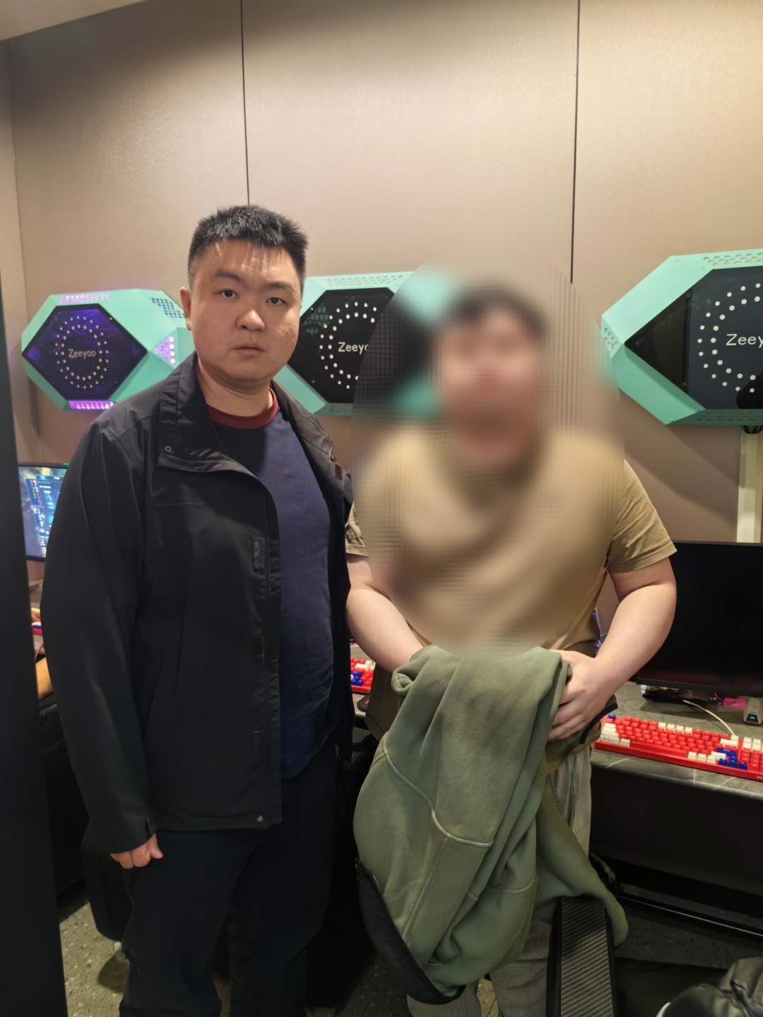 把银行卡交给骗子用?10余名嫌疑人落网! 把银行卡交给骗子用?10余名嫌疑人落网!