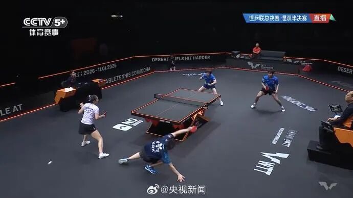 王楚钦孙颖莎3比0战胜松岛辉空张本美和，晋级WTT香港总决赛混双决赛