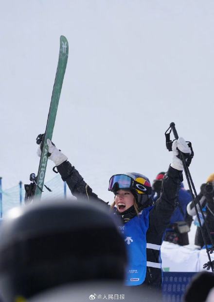 谷爱凌夺得U型场地世界杯冠军