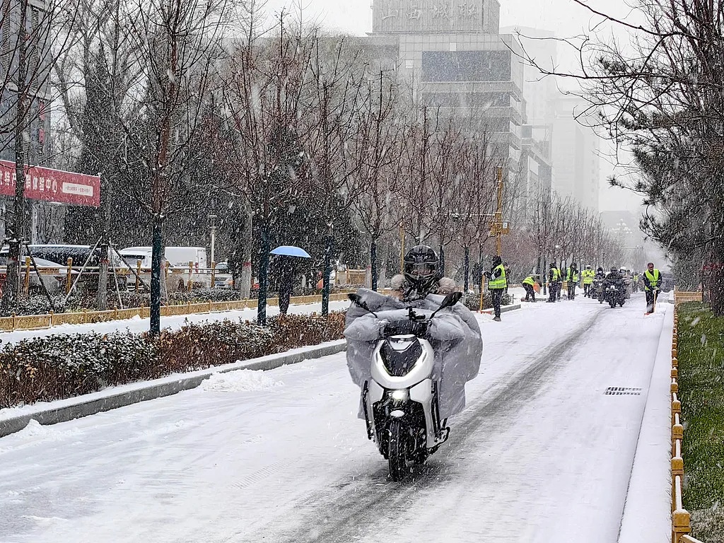 最大范围雨雪天气来袭！不怕，重庆下周这几天都可以晒太阳~~