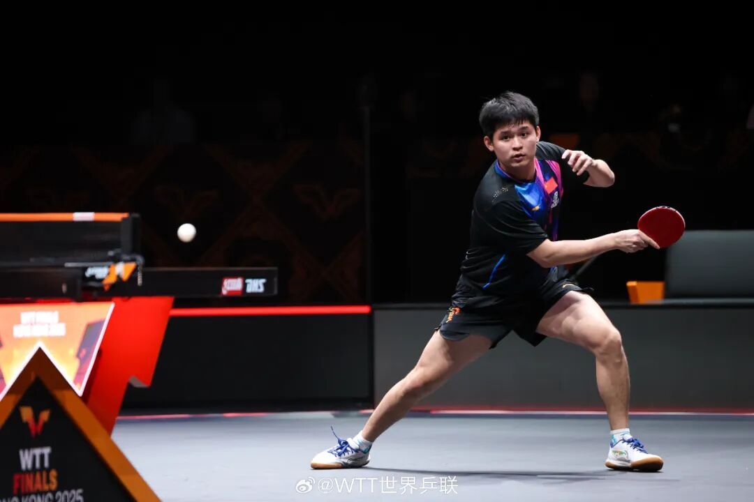 林诗栋晋级男单四强,半决赛将战张本智和 林诗栋晋级男单四强,半决赛将战张本智和