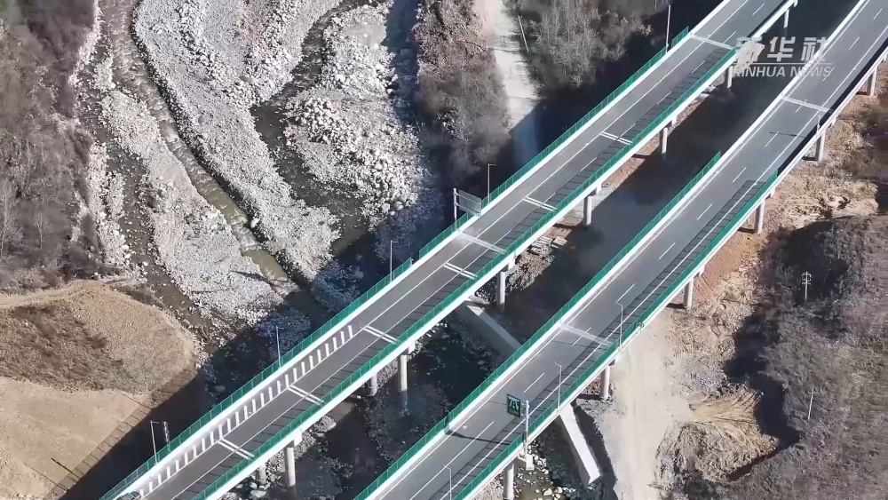 陕西首条“交通+旅游”高速公路即将通车 陕西首条“交通+旅游”高速公路即将通车