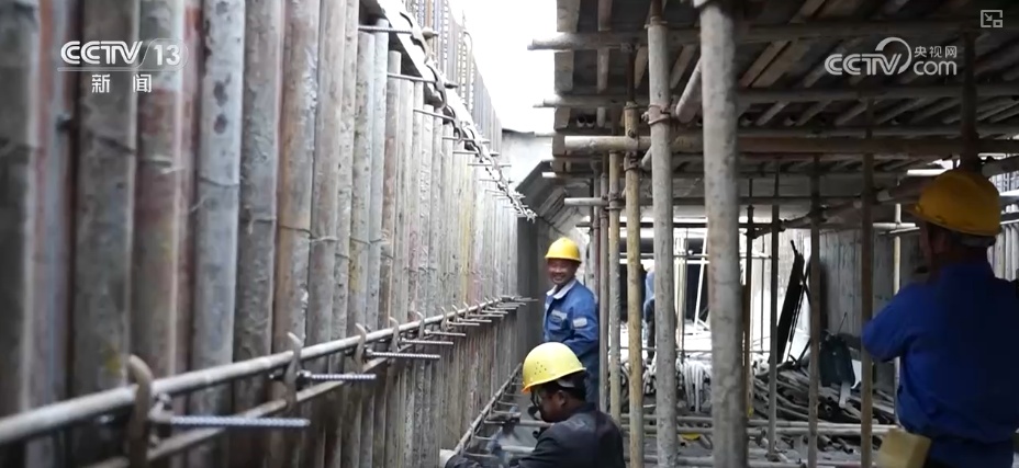 以确定性政策托举信心 让百姓“有钱花、敢花钱”