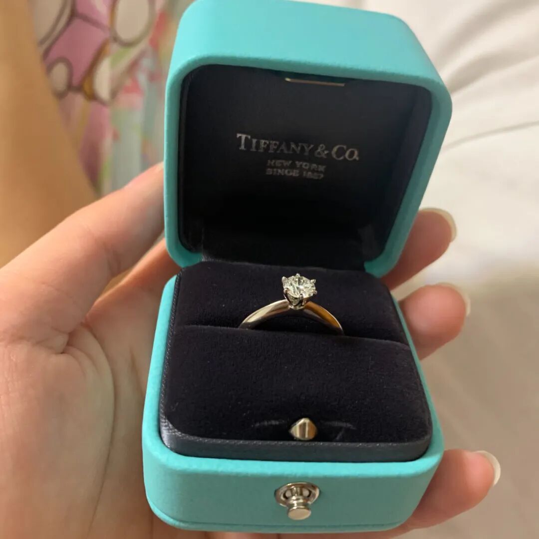 连续跌!当初4万多元买进,现在基本没市场… 连续跌!当初4万多元买进,现在基本没市场…