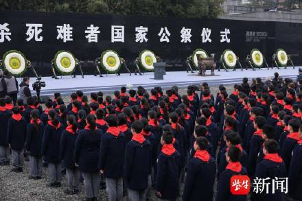 91岁幸存者带刺刀伤疤参加公祭仪式 91岁幸存者带刺刀伤疤参加公祭仪式