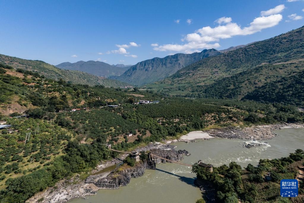 镜头连中外丨始于田间归于烟火 在街头巷尾找寻咖香 镜头连中外丨始于田间归于烟火 在街头巷尾找寻咖香